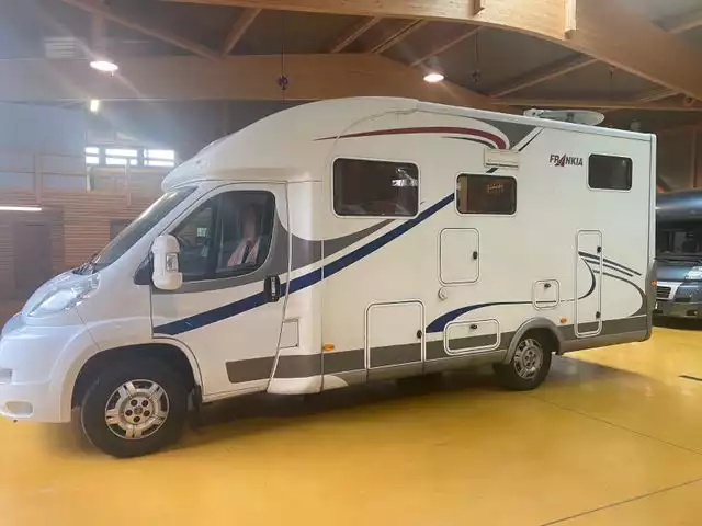 HYMER-ERIBA Future 430 T 